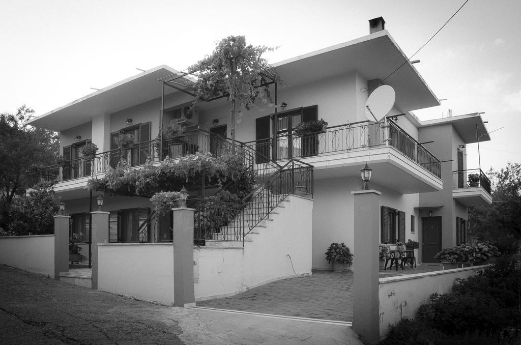 Appartamento Nefeli Levídhion Esterno foto