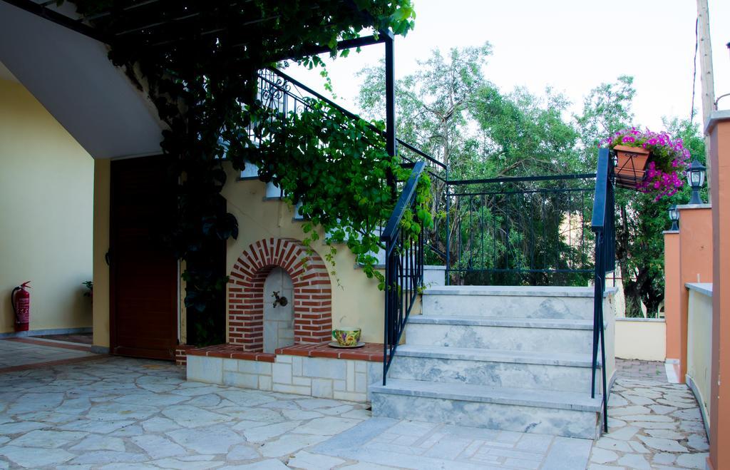 Appartamento Nefeli Levídhion Esterno foto